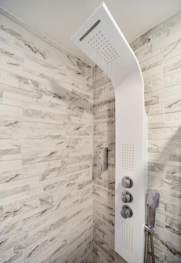 Apartament Les Perles Amienoises ☆ White Pearl ☆ Hyper Centre ☆ Amiens Zewnętrze zdjęcie